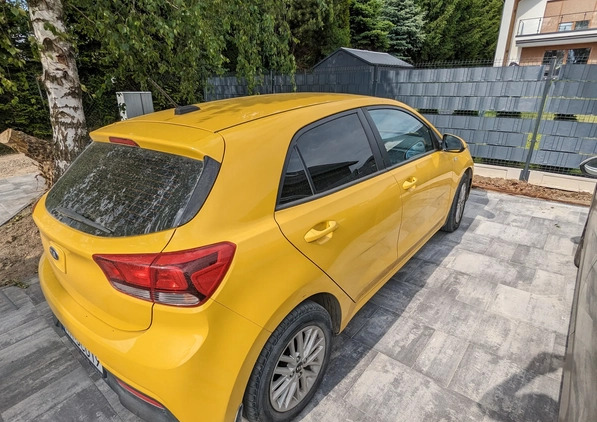 Kia Rio cena 44900 przebieg: 85000, rok produkcji 2018 z Kraków małe 137